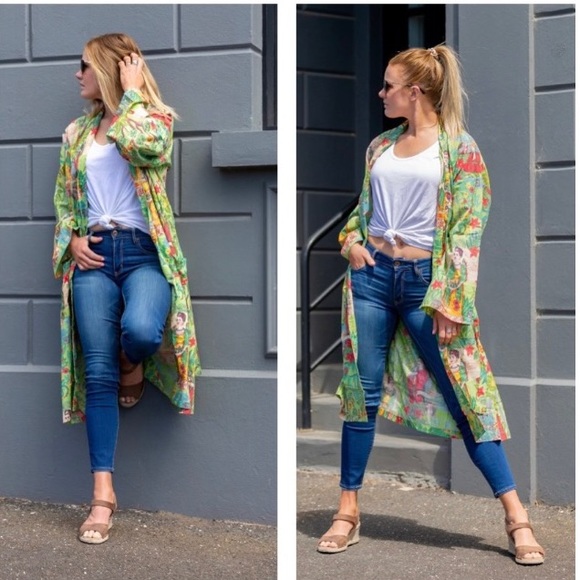 🌟Frida Kahlo Kimono (vintage fabric) - Picture 2 of 16